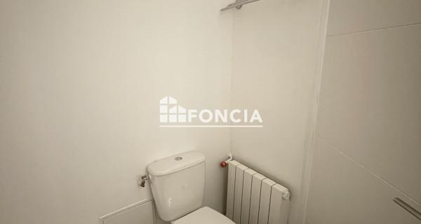 Location Studio 42.9 m² - Paris 75016