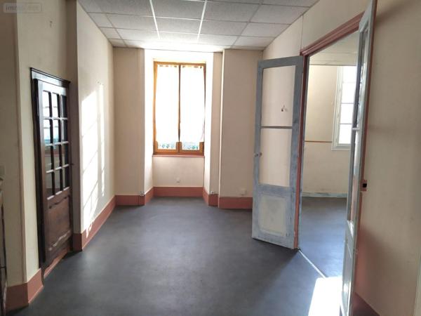 Immeuble de rapport à vendre à Chantelle dans l'Allier (03140), ref : 13352/434