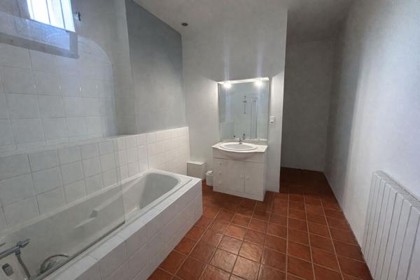 APPARTEMENT à Vendre Centre ville de CARCASSONNE