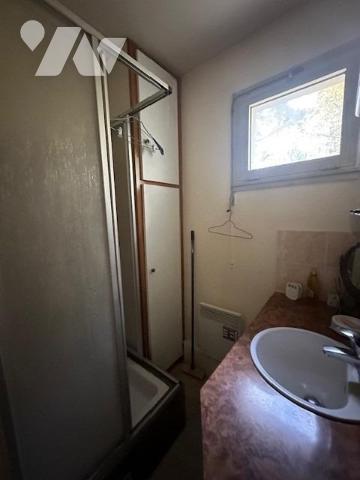 Appartement de 4 pièces de 95.58 m² (loi carrez) avec 1 cave, 2 garages en sous-sol et un emplacemen