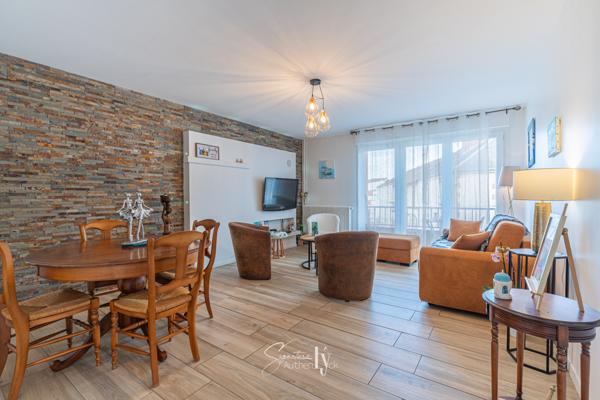 Appartement 3 pièces - 77 m² Exclusivité efficity