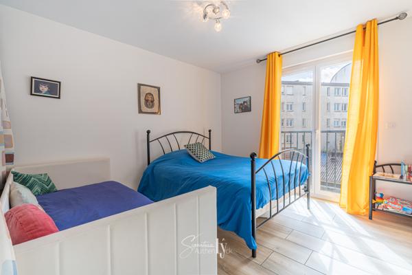 Appartement 3 pièces - 77 m² Exclusivité efficity