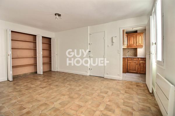 Local commercial + appartement à vendre - 93.53 m² - Lorette/Martyrs
