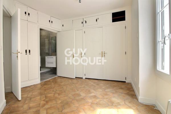Local commercial + appartement à vendre - 93.53 m² - Lorette/Martyrs
