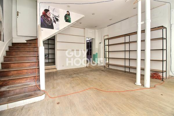 Local commercial + appartement à vendre - 93.53 m² - Lorette/Martyrs