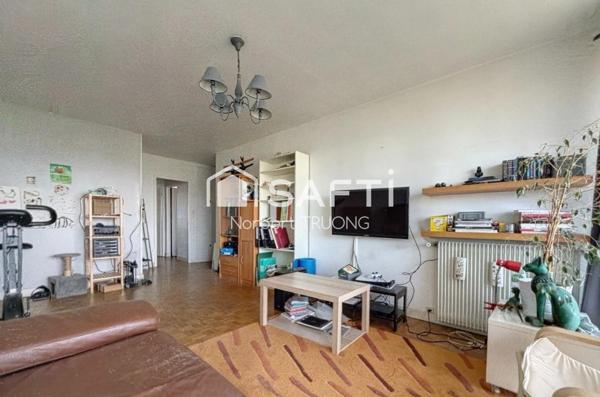 T3 - 65m2 - SEJOUR/SAM - CUISINE - 2 CHAMBRES - SDB - BALCON - CAVE - PARKING