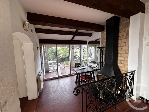 Maison à vendre  6 pièces - 114 m2 CARQUEIRANNE - 83