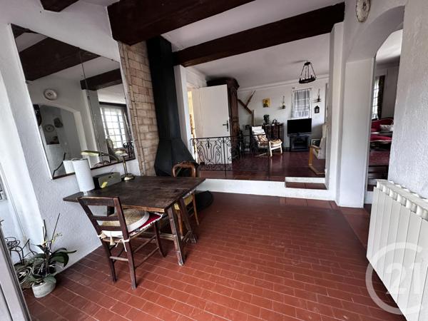 Maison à vendre  6 pièces - 114 m2 CARQUEIRANNE - 83