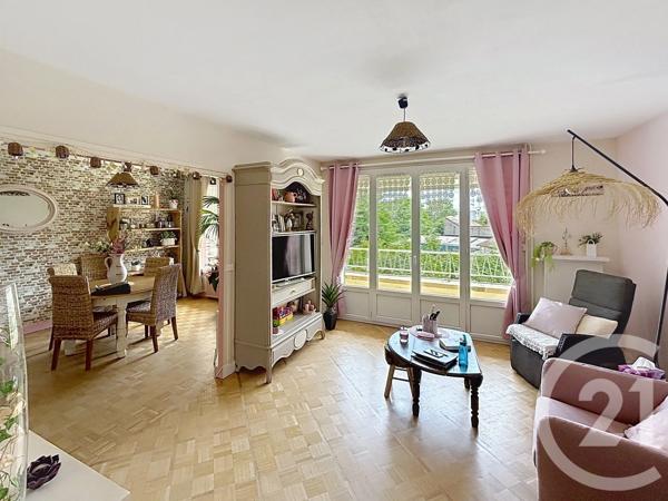 Appartement F2 Bis à vendre  3 pièces - 68,14 m 2   AUXERRE  - 89