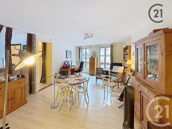 Appartement F2 Bis à vendre  3 pièces - 68,14 m 2   AUXERRE  - 89