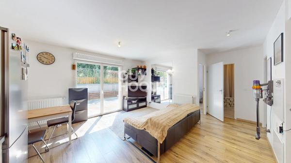 À vendre - Appartement 3 pièces avec jardin et parking - Franconville