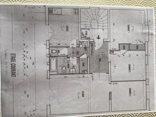 Appartement T4 dans un quartier prisé de Béziers 🌟