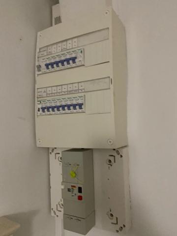 Appartement T4 dans un quartier prisé de Béziers 🌟