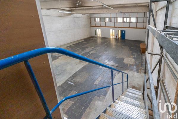 Atelier à vendre 1 200 m² Mantes-la-Ville