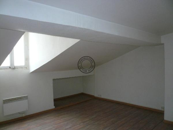 15 RUE VOLTAIRE- 3P+C