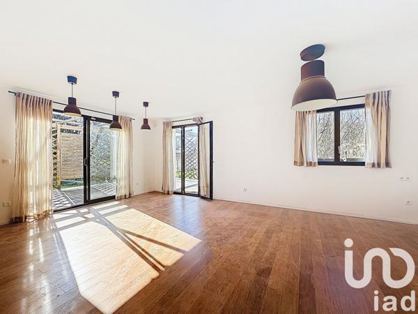 Maison traditionnelle 4 pièces de 91 m² à Boëge (74420)