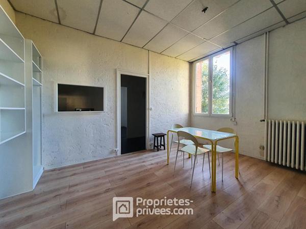 A VENDRE : Immeuble de 365 m2 à réinventer à Tours (Prébendes)