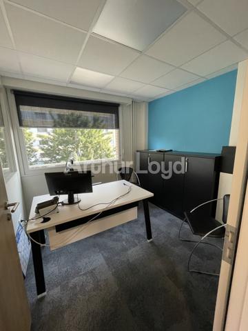 Bureaux à vendre ou à louer Lille centre espaces rénovés balcon lumineux