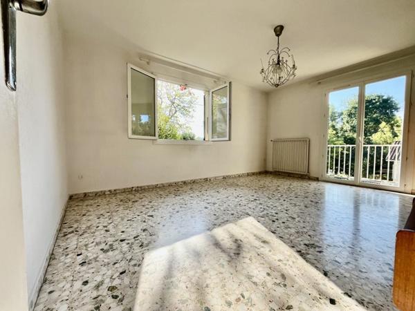 Maison à vendre |  L'Isle-Jourdain |  5 pièces | 89 m²