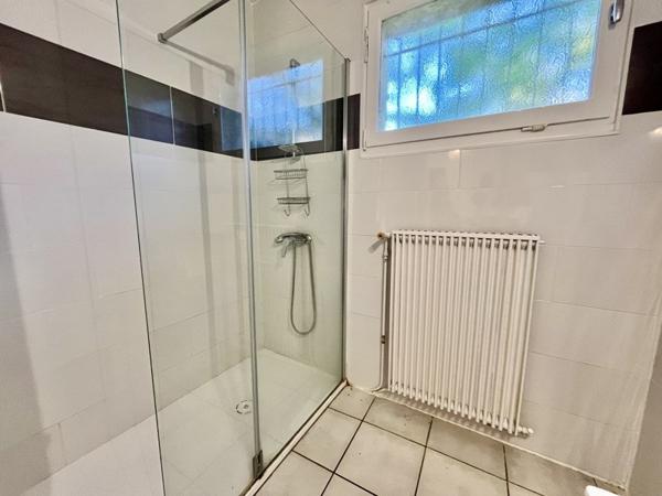 Maison à vendre |  L'Isle-Jourdain |  5 pièces | 89 m²