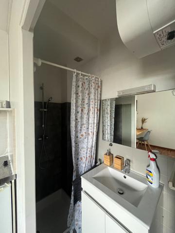 Appartement Rodez 1 pièce Studette Meublée 11.95m²