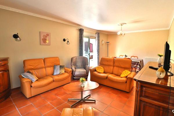 Maison Pia 5 pièce(s) 159 m2