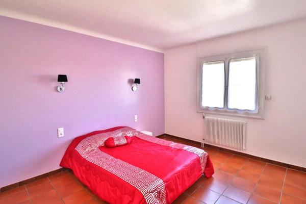 Maison Pia 5 pièce(s) 159 m2