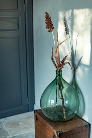 Dpt (32) : ELEGANT CHATEAU XIX, sans travaux, bases médievales avec douves, piscine, sur 9100m2 jardin clos,