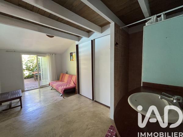 Maison à vendre 6 pièces 130 m² L'Étang-Salé