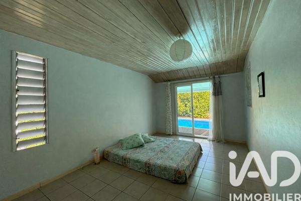 Maison à vendre 6 pièces 130 m² L'Étang-Salé