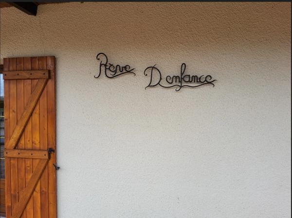 Un bien rare : ferme bressane de caractère, héritière d’un prestigieux passé, au cœur de la Bresse verdoyante de 7 pieces sur 120 m² habitable