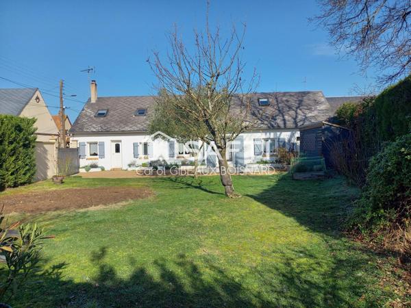 Très belle longère rénovée avec 3 chambres et jardin