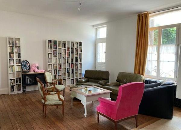 Maison à vendre    7 pièces •  Laon