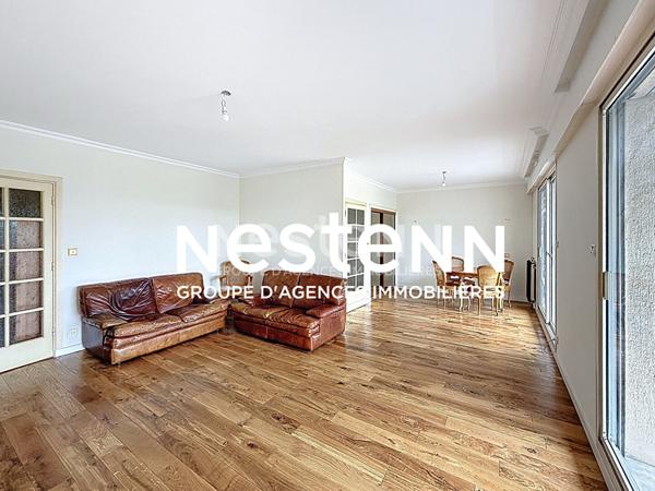 Grand Appartement T4 avec Terrasse Cave Place Curial - 69500 BRON