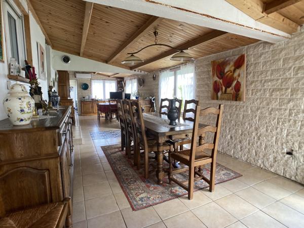 Maison de 191 m² avec piscine – à proximité de Saint-Gilles-Croix-de-Vie
