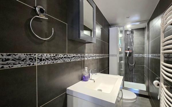 Maison à vendre    11 pièces • 233 m2 Ris-Orangis