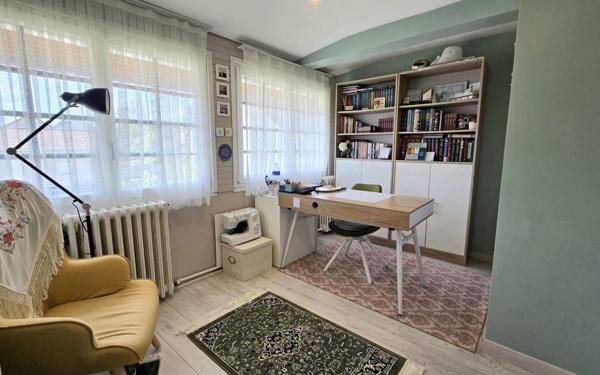 Maison à vendre    11 pièces • 233 m2 Ris-Orangis