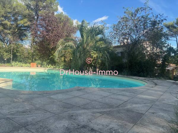 Maison à vendre 6 pièces de 212 m²