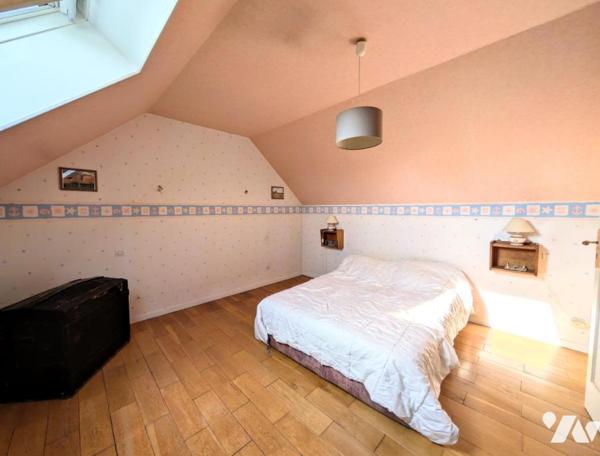 Maison Familiale - 4 chambres - Véranda - Garage -  Terrain 559m²