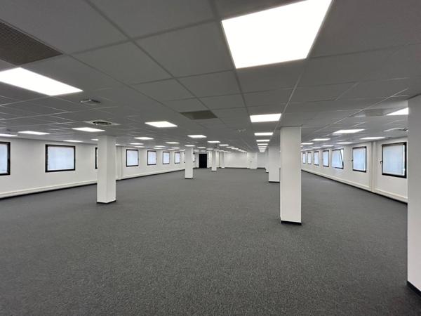 Bureaux de standing à louer avec parkings en ZFU - 13016 Marseille
