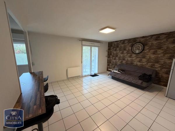 Appartement à louer 2 pièces 53.6m²