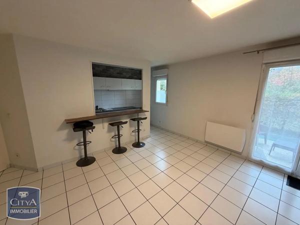 Appartement à louer 2 pièces 53.6m²