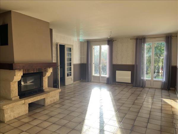 Maison à vendre |  Saint-Junien |  8 pièces | 166 m²