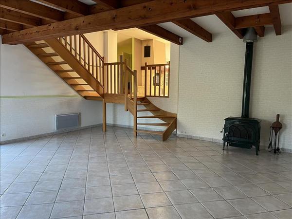 Maison à vendre |  Saint-Junien |  8 pièces | 166 m²