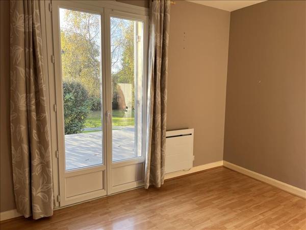 Maison à vendre |  Saint-Junien |  8 pièces | 166 m²
