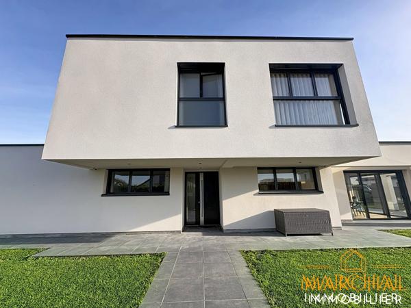 Villa moderne d'exception - La Maxe - 202m2