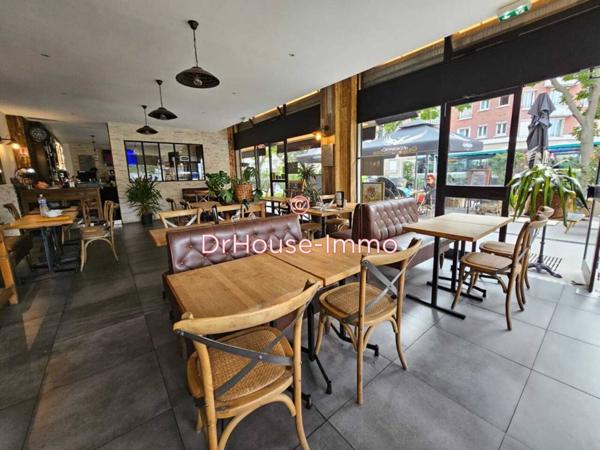 Commerce à vendre 2 pièces de 157 m²