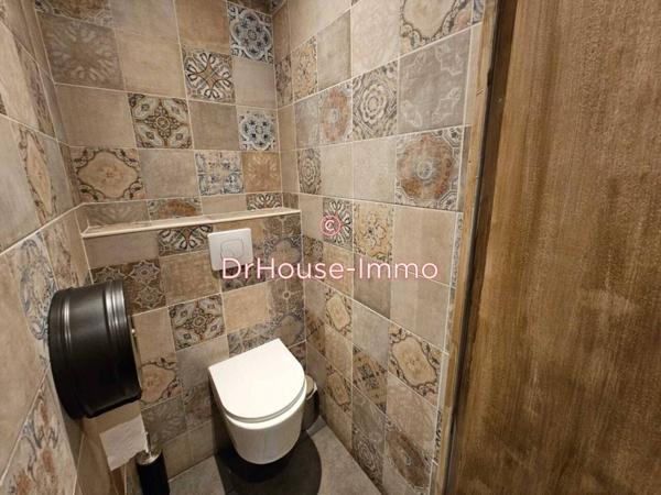 Commerce à vendre 2 pièces de 157 m²