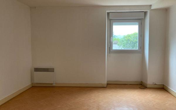 Appartement à louer    3 pièces •  Vergt