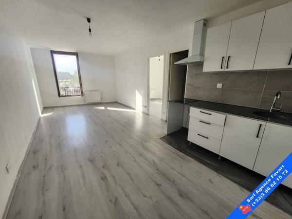 Lot de trois appartements